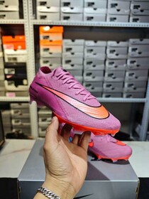 Бутси Nike Air Zoom Mercurial Vapor 16 Elite FG Magic Flamingo/Black/Total Crimson Бутси Nike Air Zoom Mercurial Vapor 16 Elite FG Magic Flamingo/Black/Total Crimson